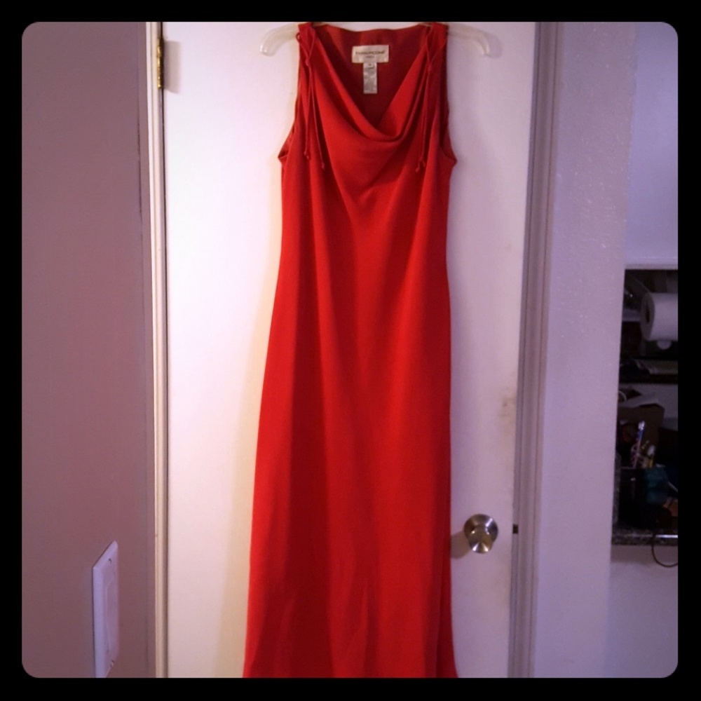 Sleeveless Evan-Picone semi formal dress